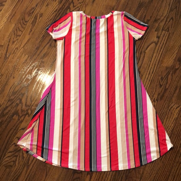 Boutique Dress NWOT Striped (Acting Pro) Small - Picture 5 of 5